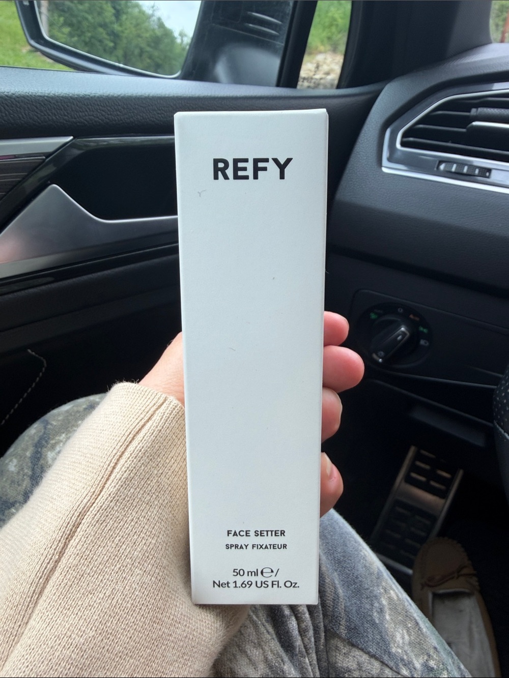 REFY White Face Setter Makeup Setting Spray